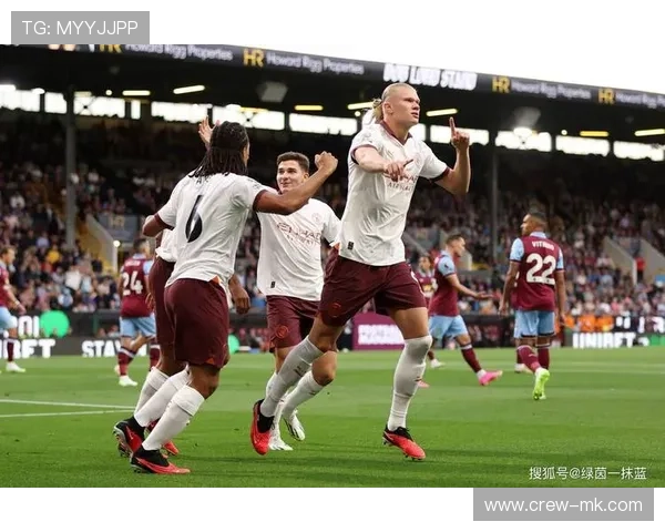 格纳布里传球视野惊艳全场，助攻队友完成精彩破门